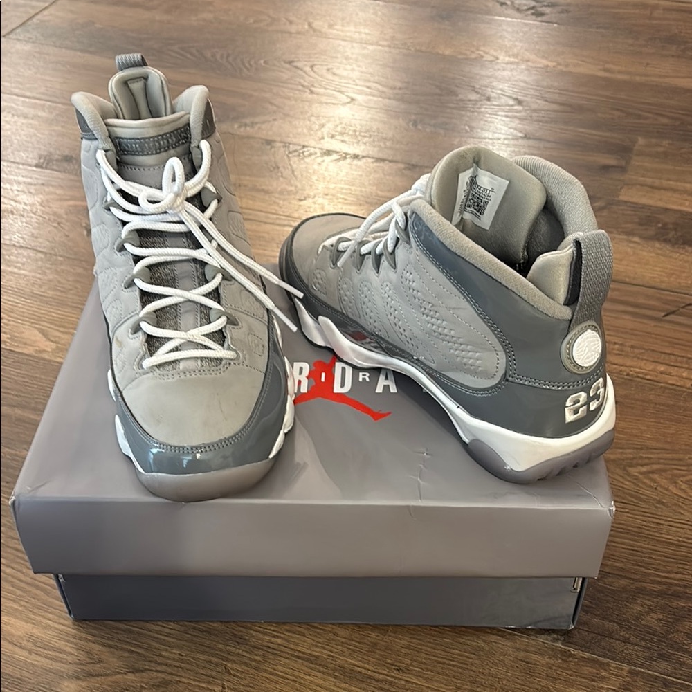 Jordan Kids Sneakers 6.5 Y Gray